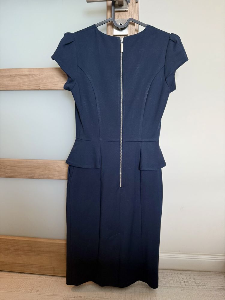 Sukienka Simple 34