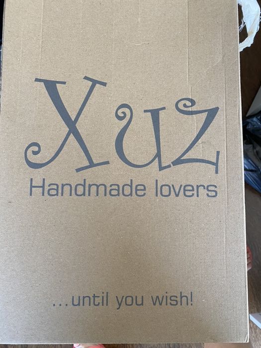 XUZ Novas botas cano alto