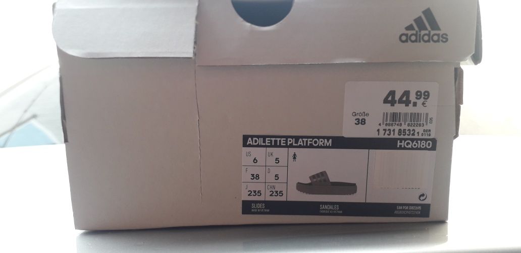 Шлёпки женские Adidas 38.(Оригинал)