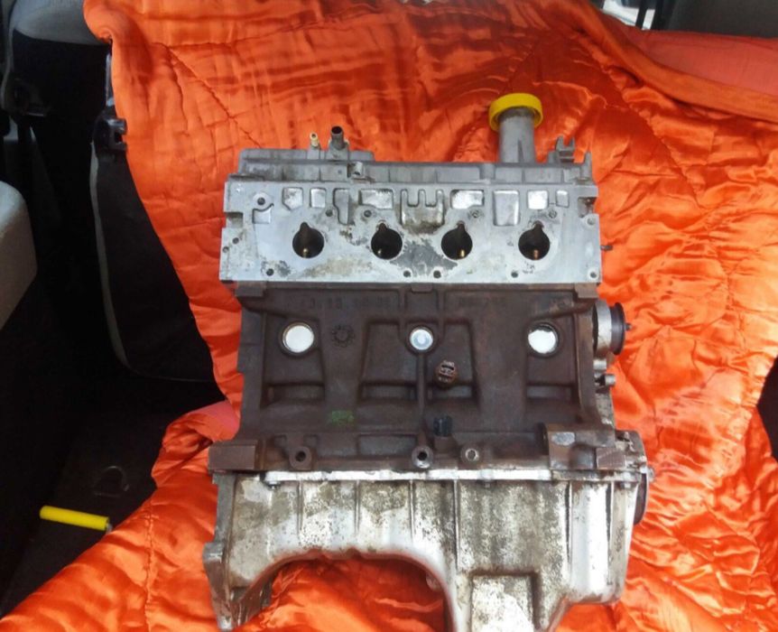 Логан 1.4 1.6 Логан Dacia Logan K4M K7J K7M Двигатель Мотор Головка