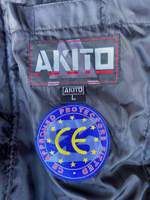 Продам Шикарну МОТО куртка із захистом