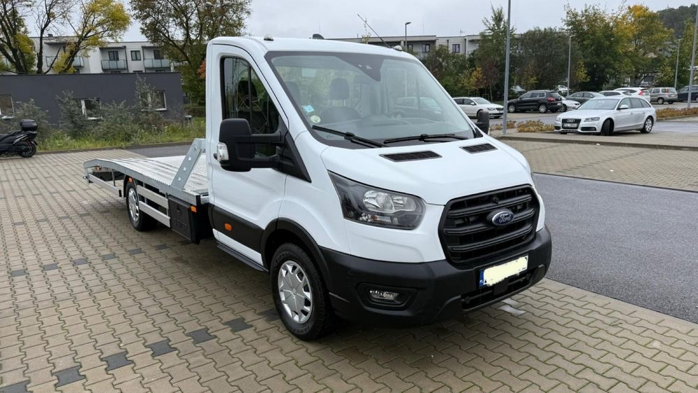Autolaweta wynajem Nowy Ford od 250 zl