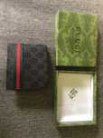 Czarny portfel gucci