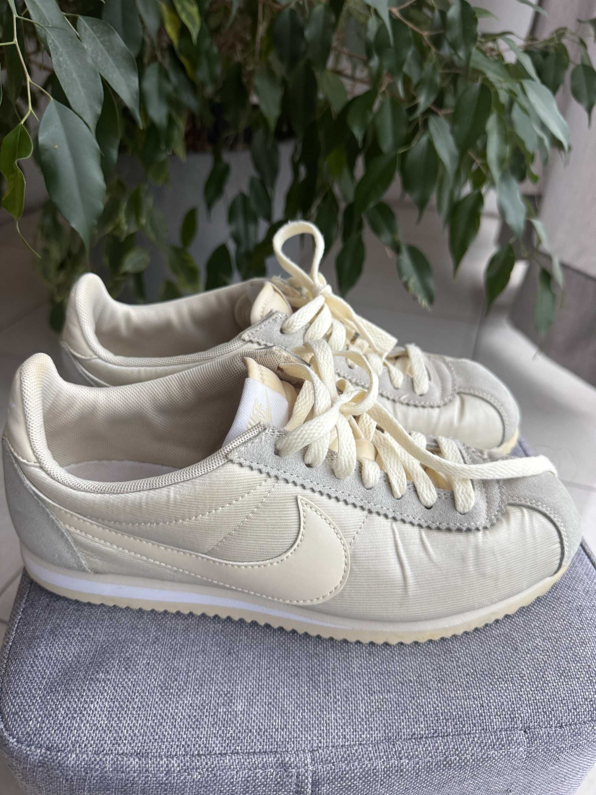 Кросівки nike cortez women