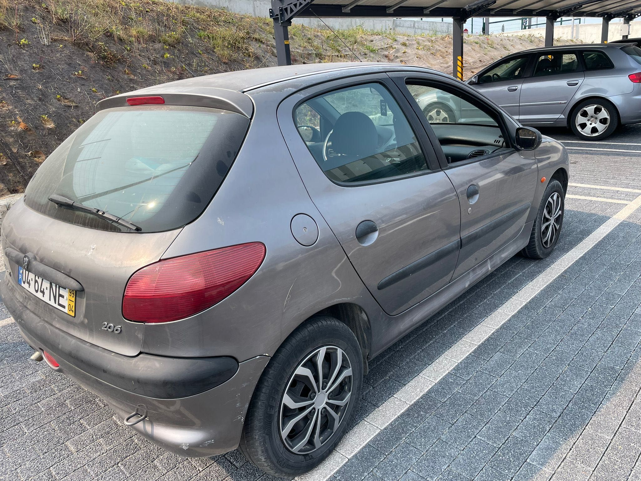Peugeot 206  1.1