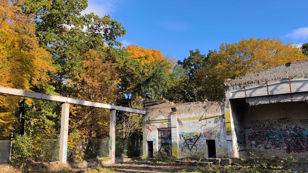 Голосіївський район 32 сотки, Землі житлової та громадської забудови