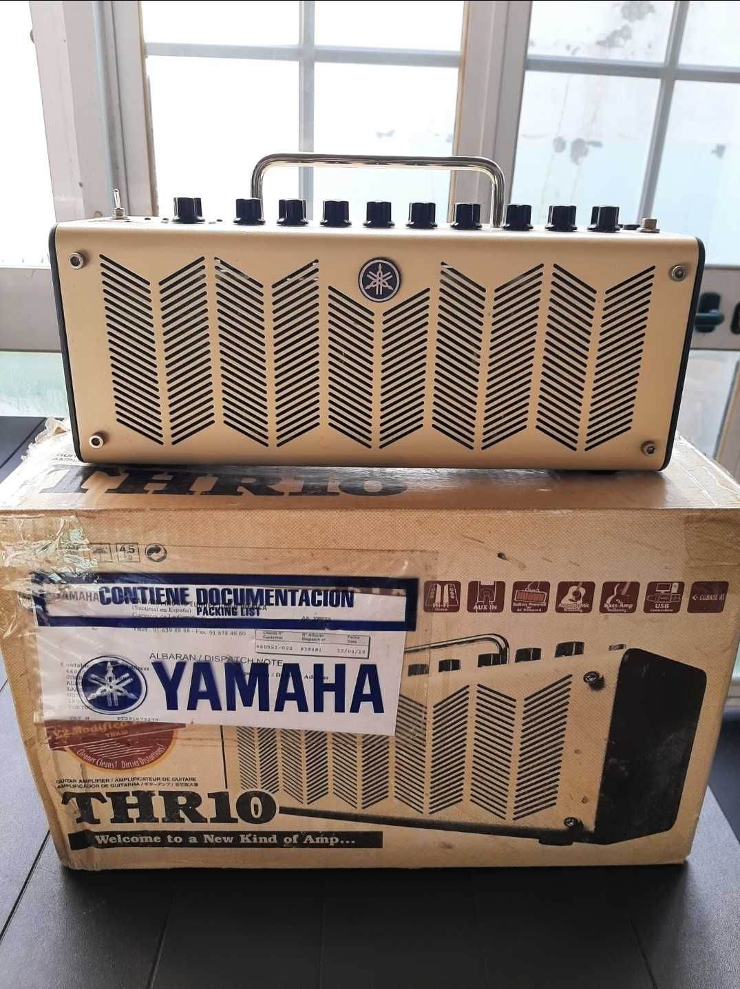 THR 10 YAMAHA 20W (Ótimo estado)