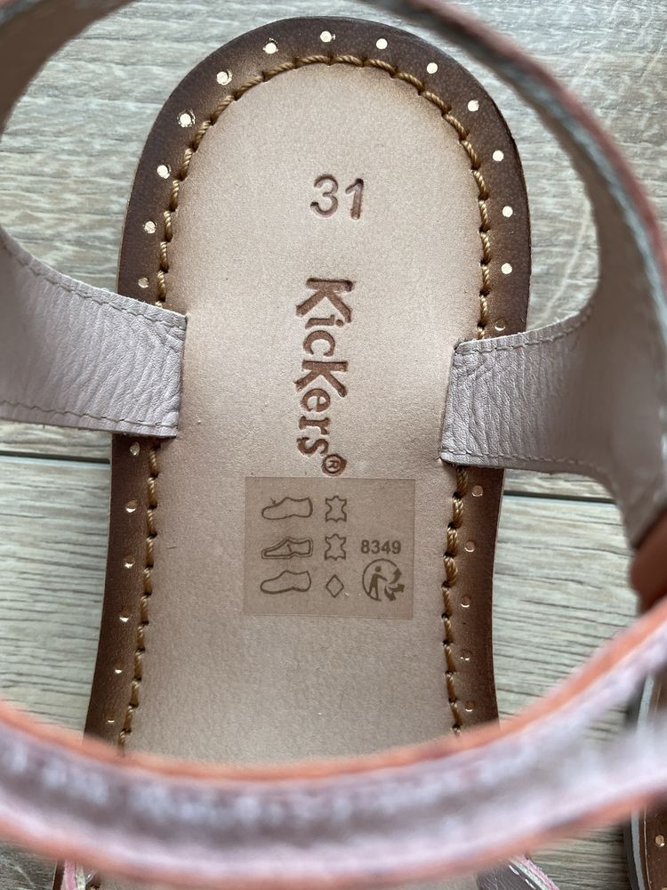 Kickers skorzane sandalki sandaly 31 nowe geox