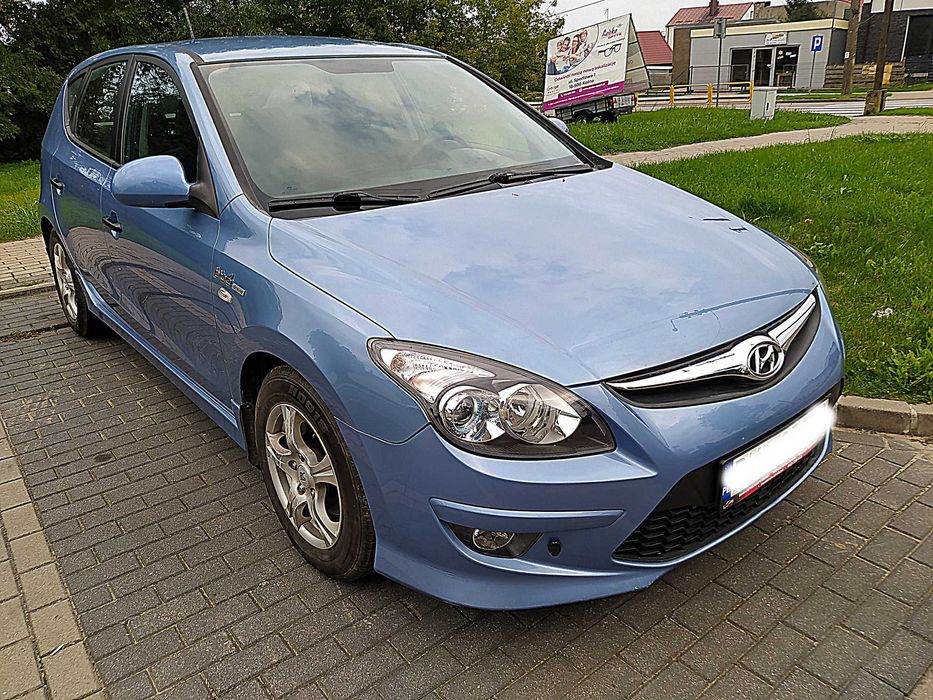 HYUNDAI I30 2011r 1,4 BENZYNA BLUE DRIVE Sprowadzony  Opłacony