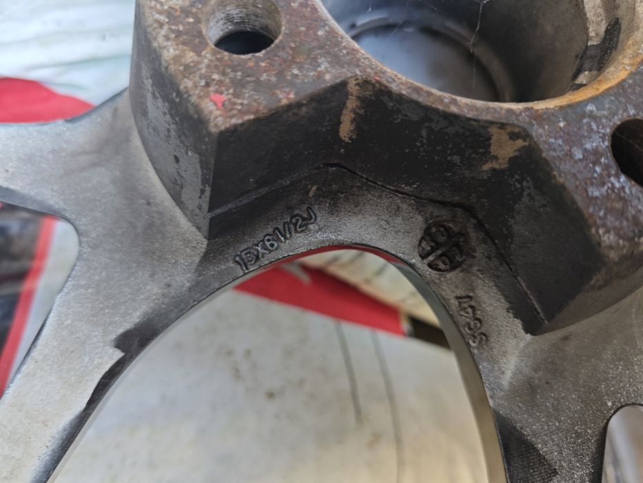 Диски  р15 с резиной зима 4*108