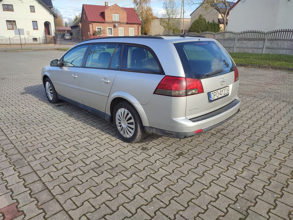 Vectra C Kombi ! 1.9 150 ! Skóry ! Doinwestowana ! Bez rdzy !