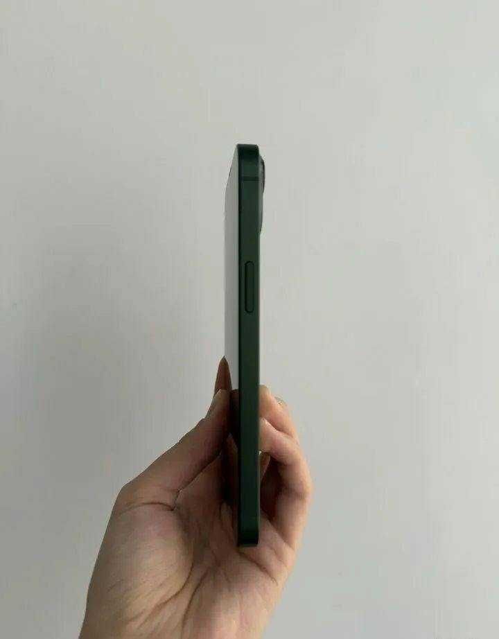 iPhone 13, 128 ГБ