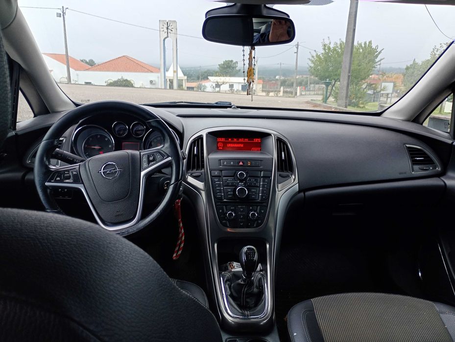 Opel astra 1.7 CDTI  muito econômica