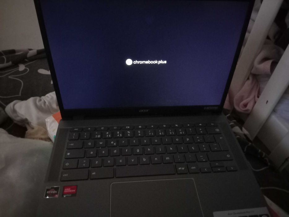 Computador acer chromebook sem carregador
