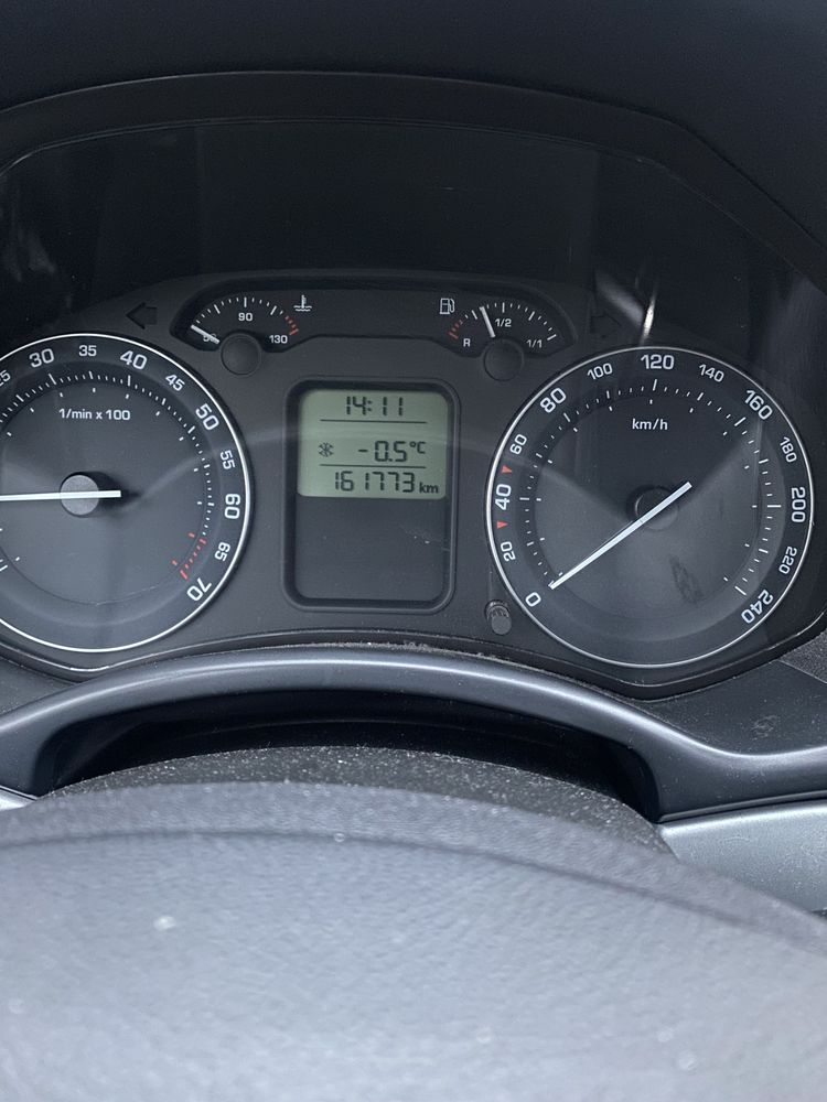 Skoda/шкода октавия а5 1.6mpi