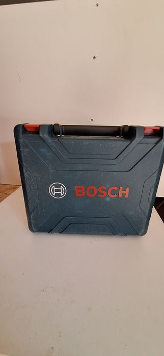 Walizka, ładowarka, bateria.