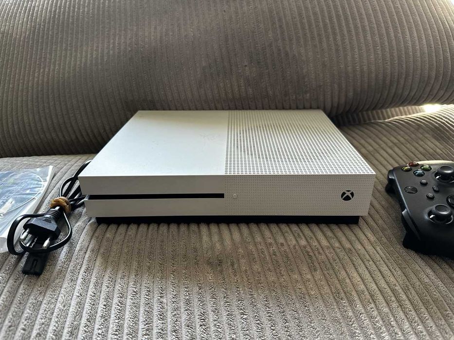 Konsola XBox One S 1T Oddam tanio