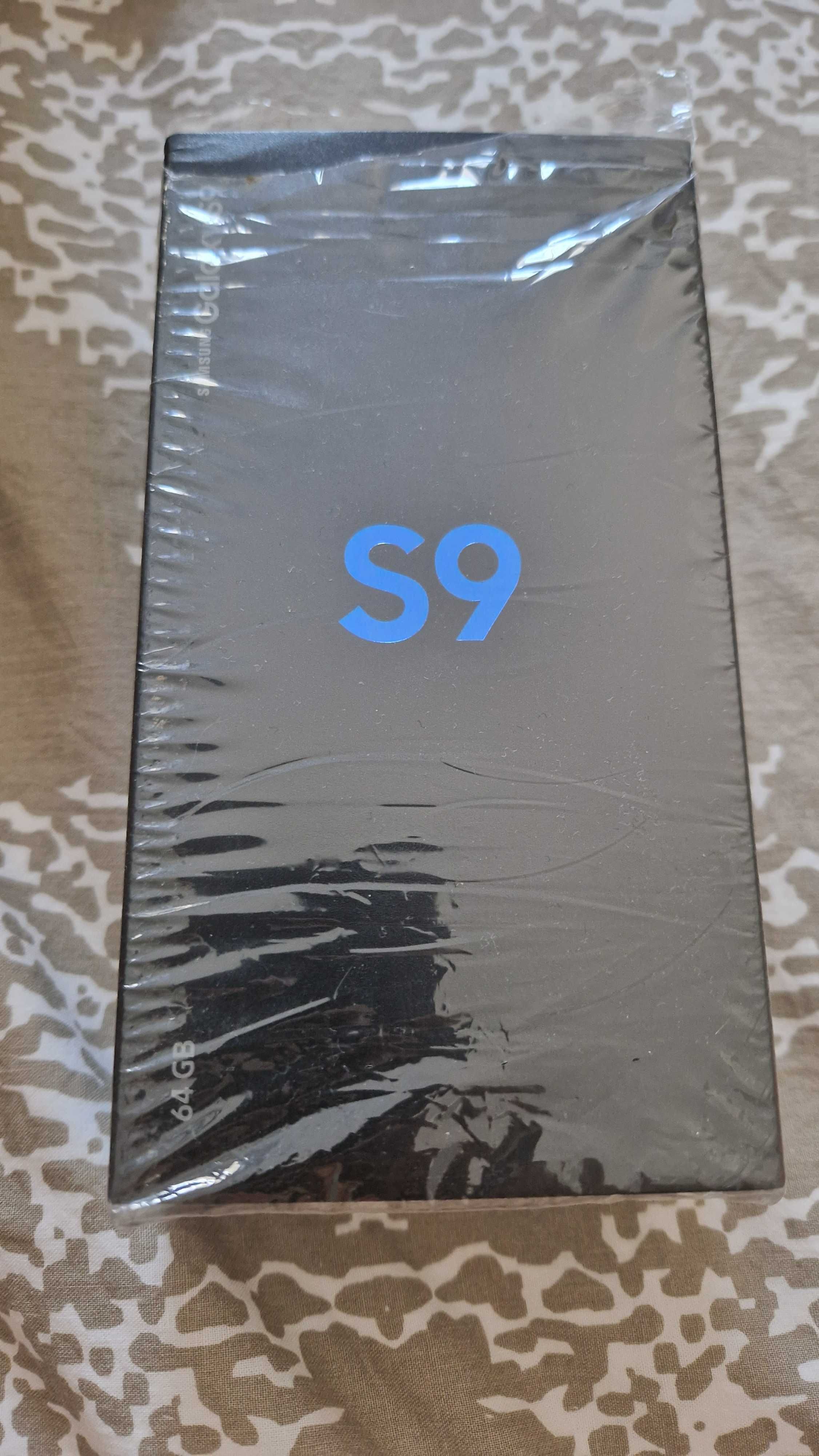 Pudełko od Samsunga S9