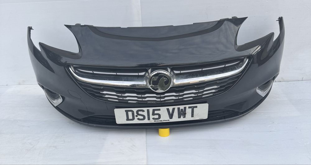 Opel Corsa E zderzak przód halogeny z22c