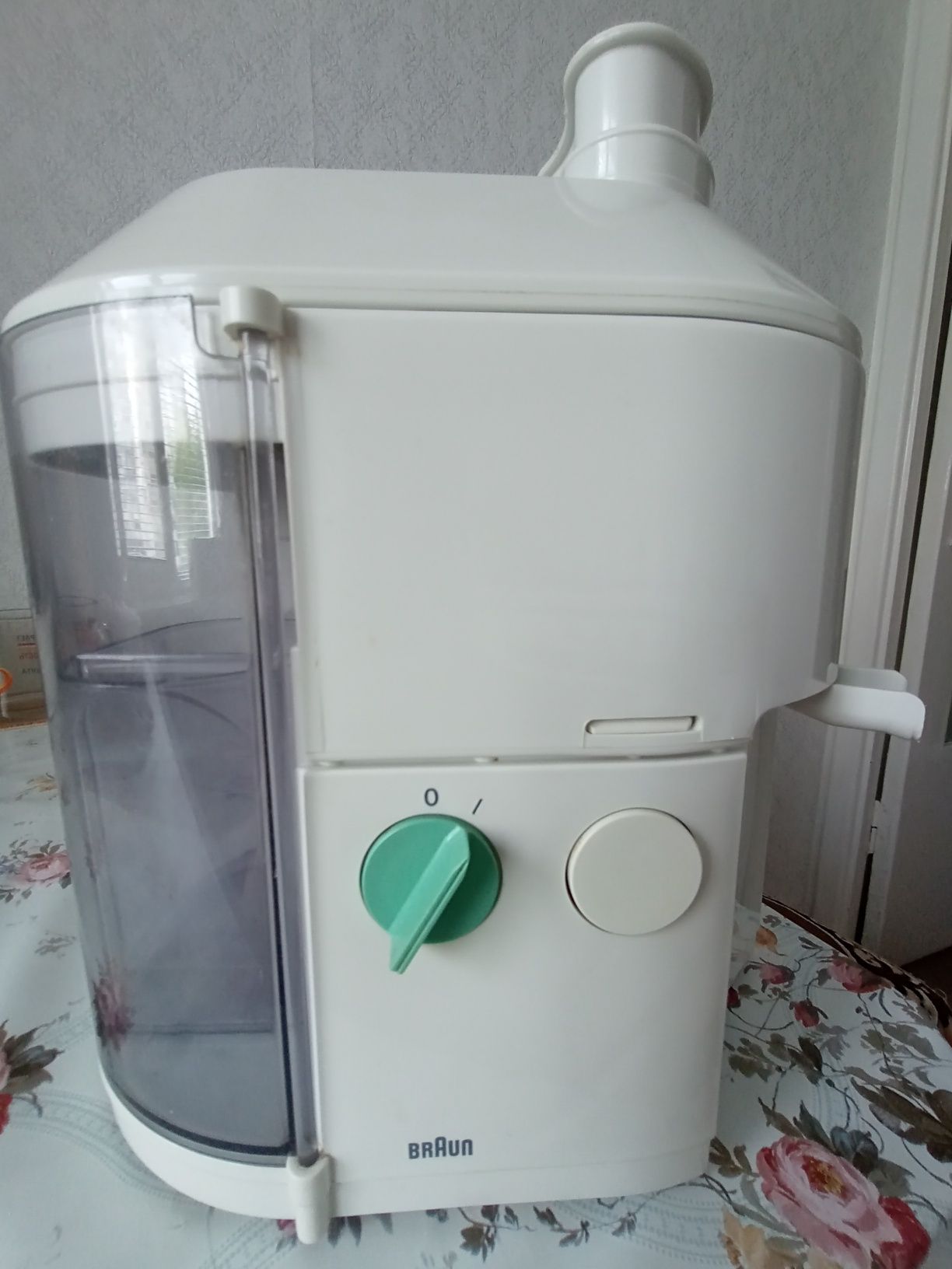 Продам соковыжималка BRAUN MP 80