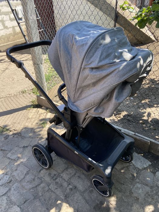 Продам коляску 2 в 1