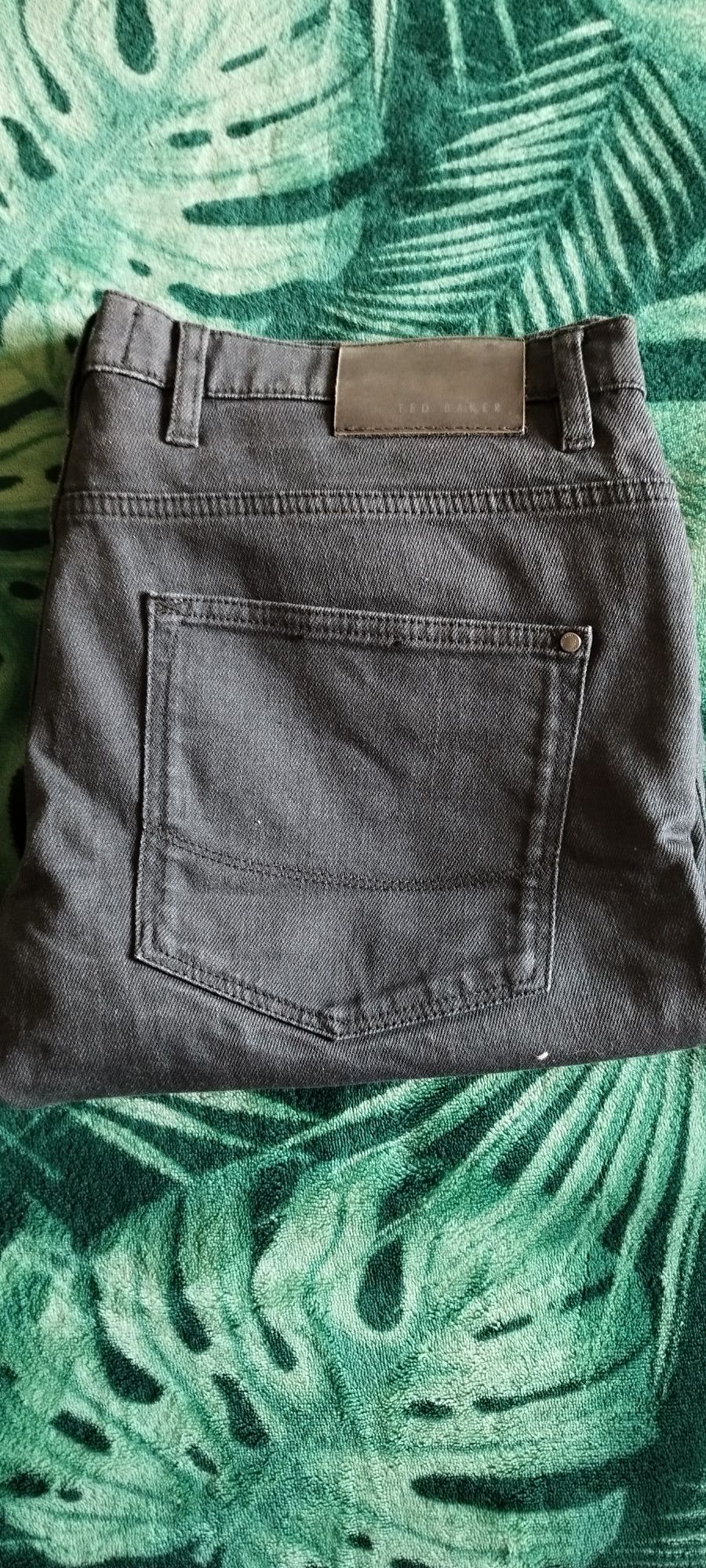 Spodnie męskie Ted Baker 44