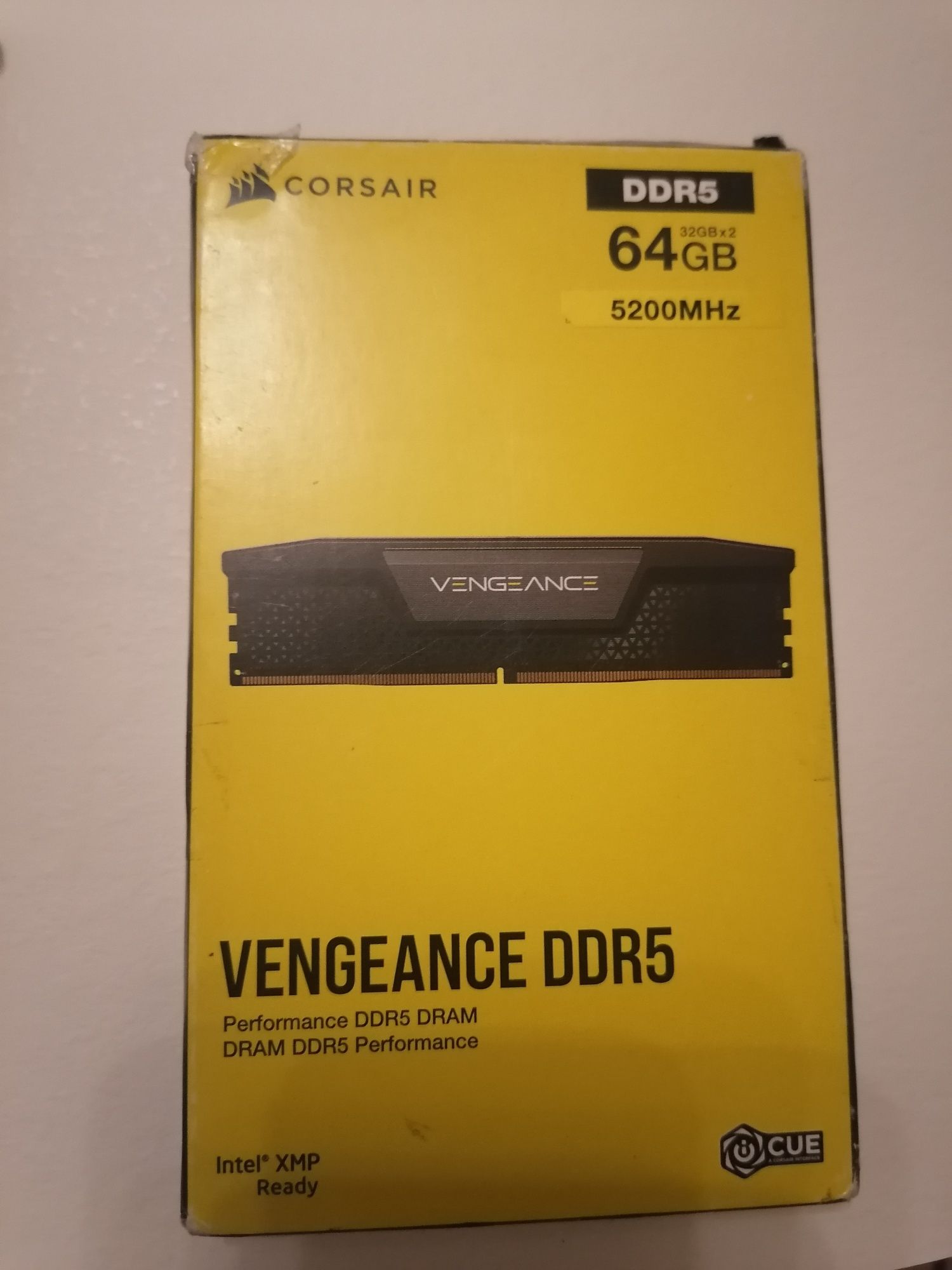 Оперативна пам'ять Corsair 64 GB (2x32GB) DDR5 5200 MHz Vengeance