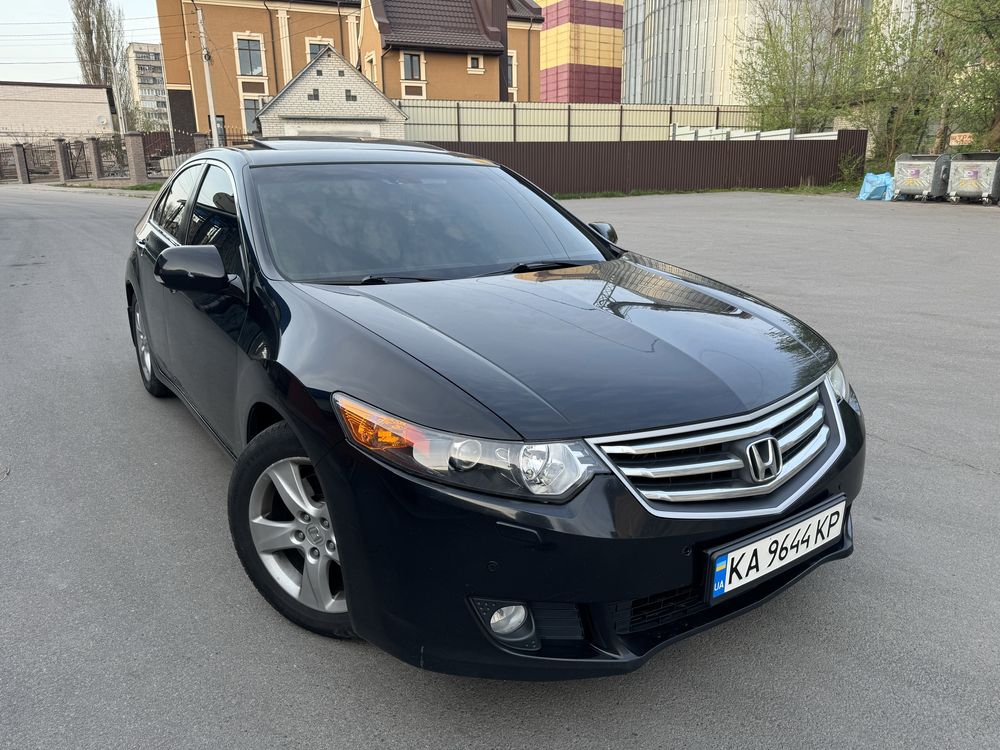 Honda accord 8 2.4