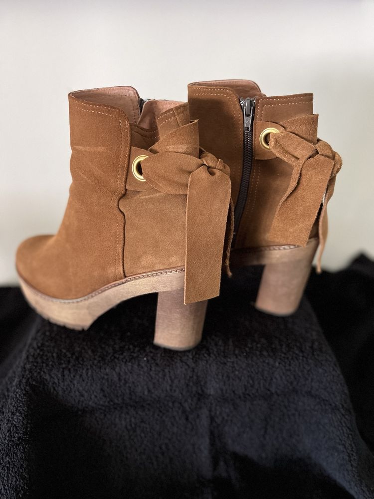 Botas pele TAPADAS