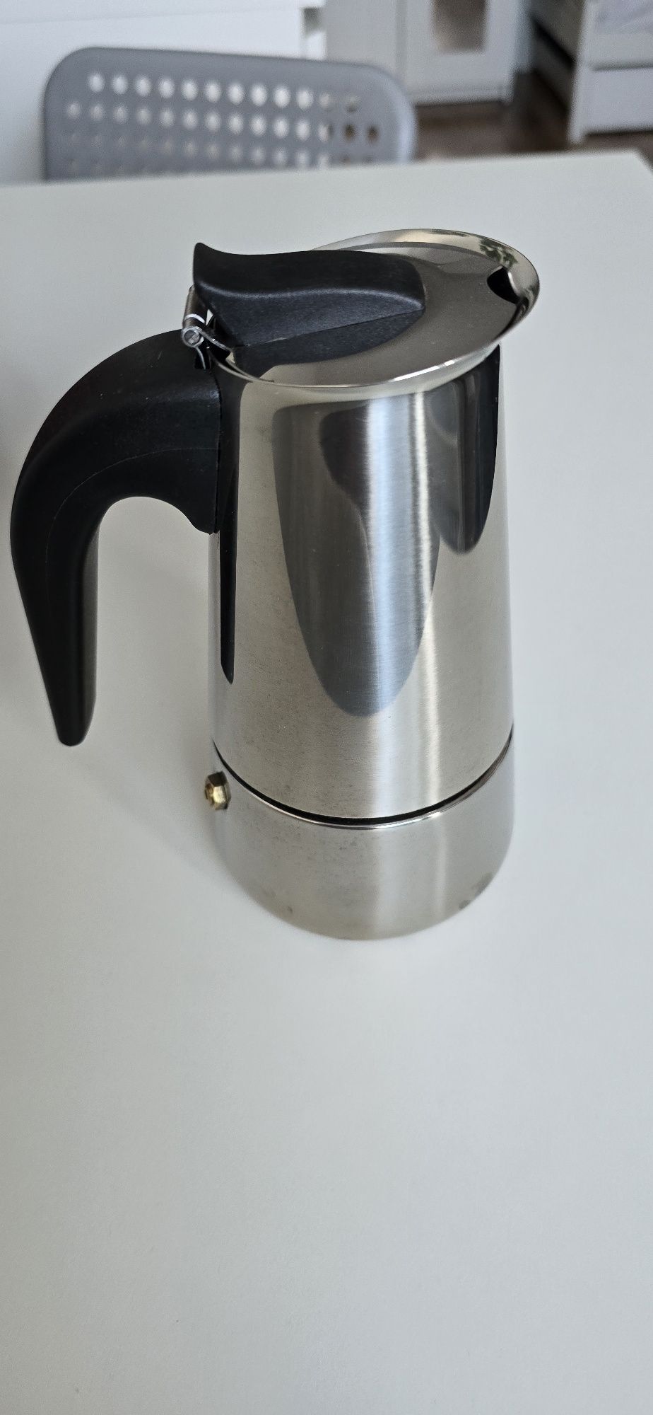 Kawiarka . Zaparzacz do kawy  270 ml. Stalowy .