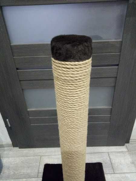 когтеточка для активных котов и кошек высота 70 см диаметр 9.5 см.