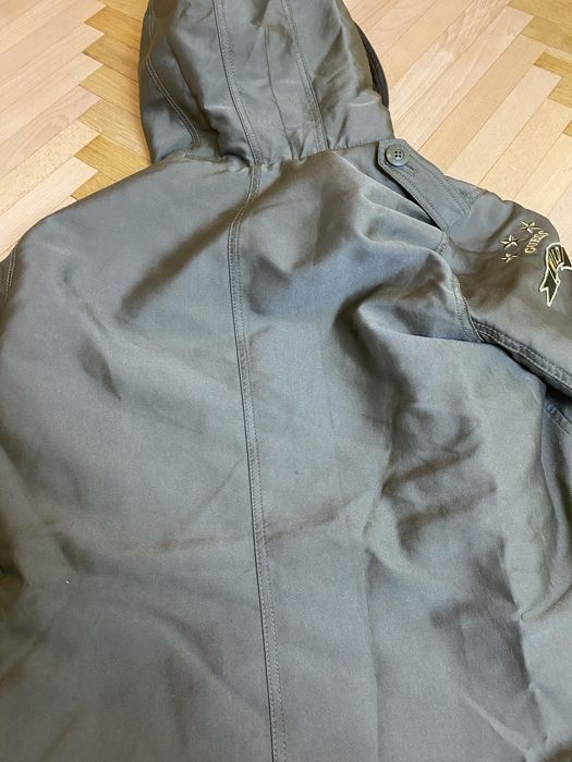 Парка пальто жіноча Guess хакі L утеплена