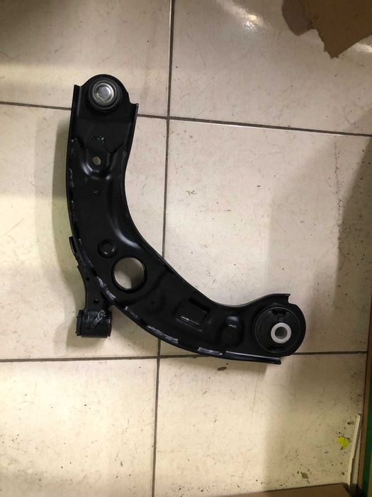 Рычаг передний левый  правый Мазда СХ3 Mazda CX3 USA