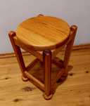Drewniany taboret lite drewno