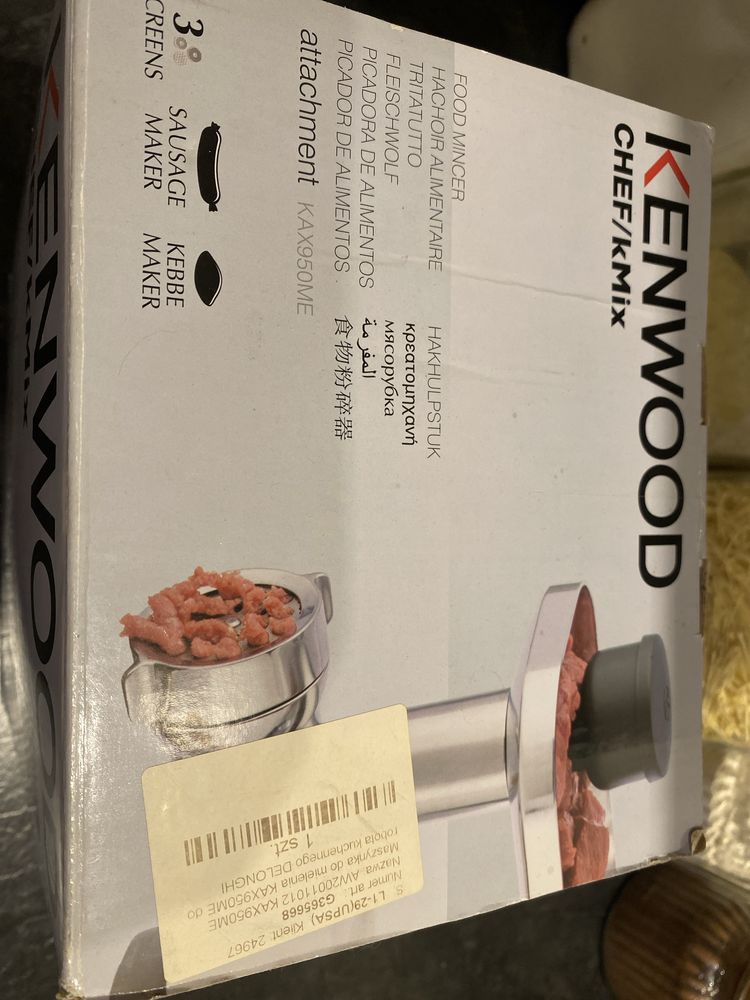 Nieużywana maszynka do mielenia miesa Kenwood KAX950ME