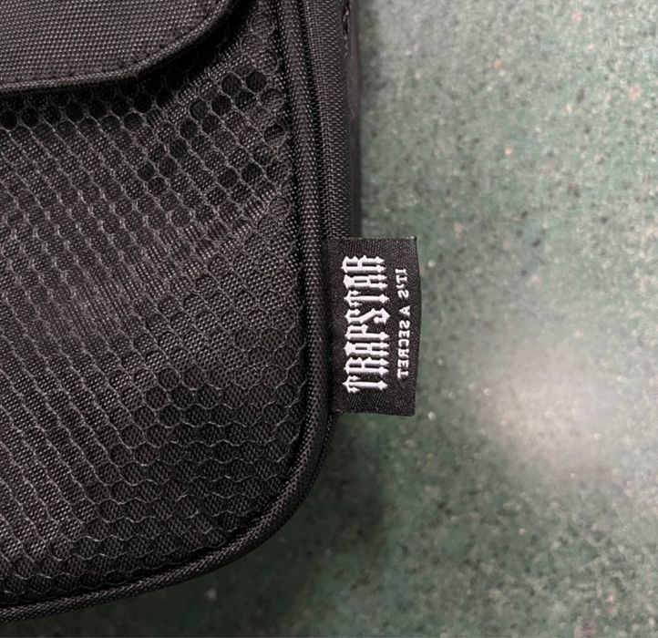 BOLSA TRAPSTAR PRETA