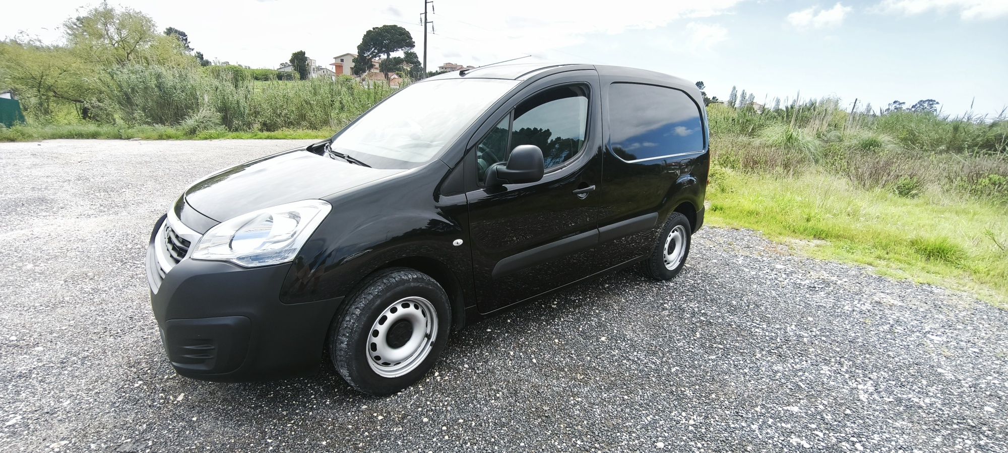 Vendo Peugeot partner 3 lugares