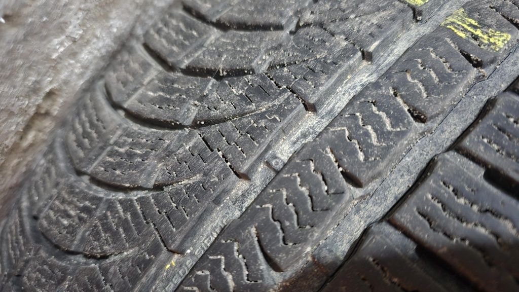 Koła 5x112 Felgi aluminiowe opony zimowe Nokian WR A4 6-7mm