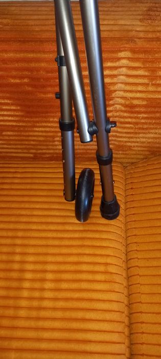 Niski balkonik chodzik Rehafund