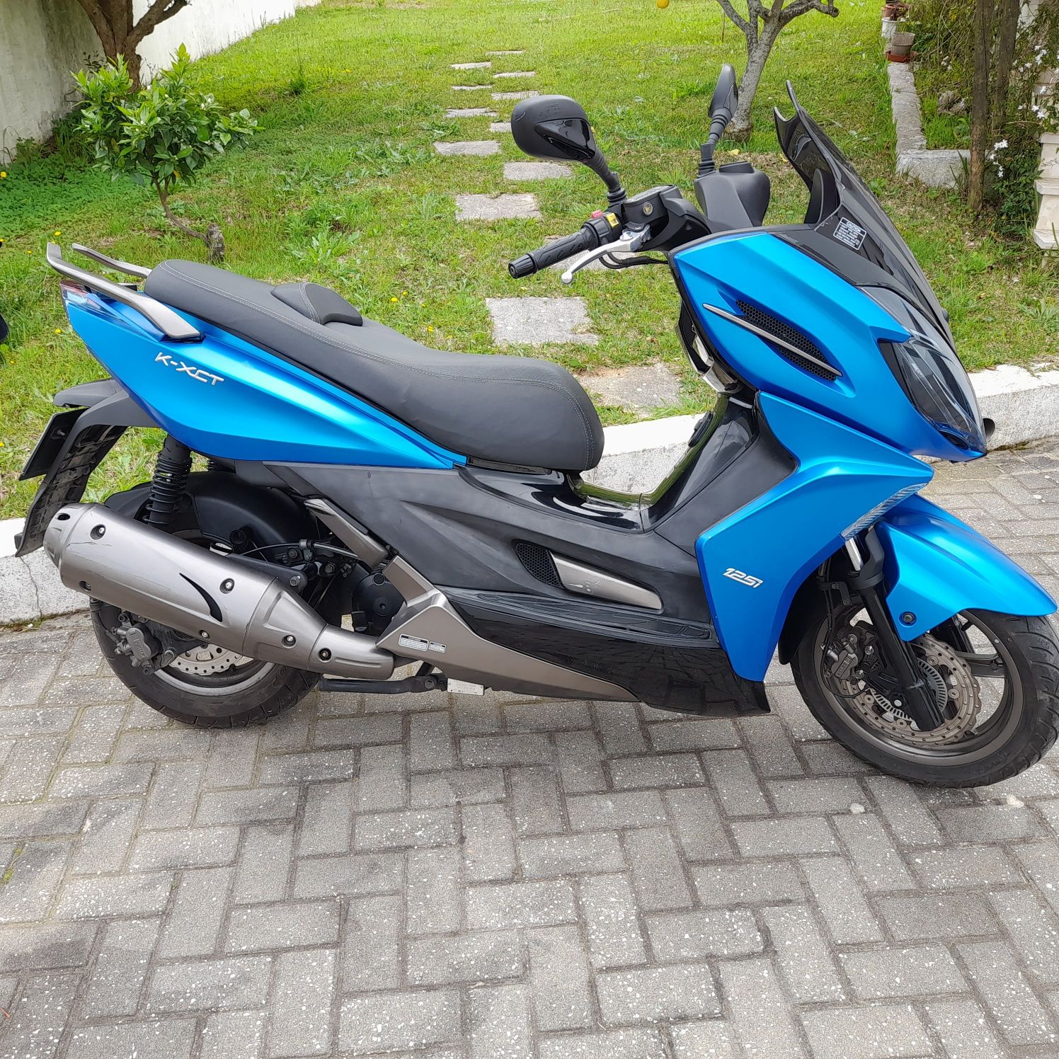 Kymco k xct 125 i