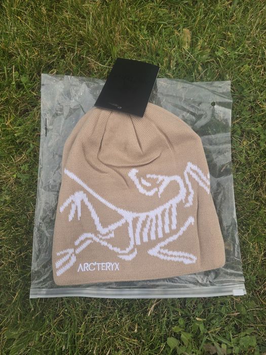 Шапка Arc’teryx / шапка артерікс / Arc'teryx Bird Word Toque / біні