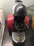 Ekspres do kawy Nespresso na kapsulki