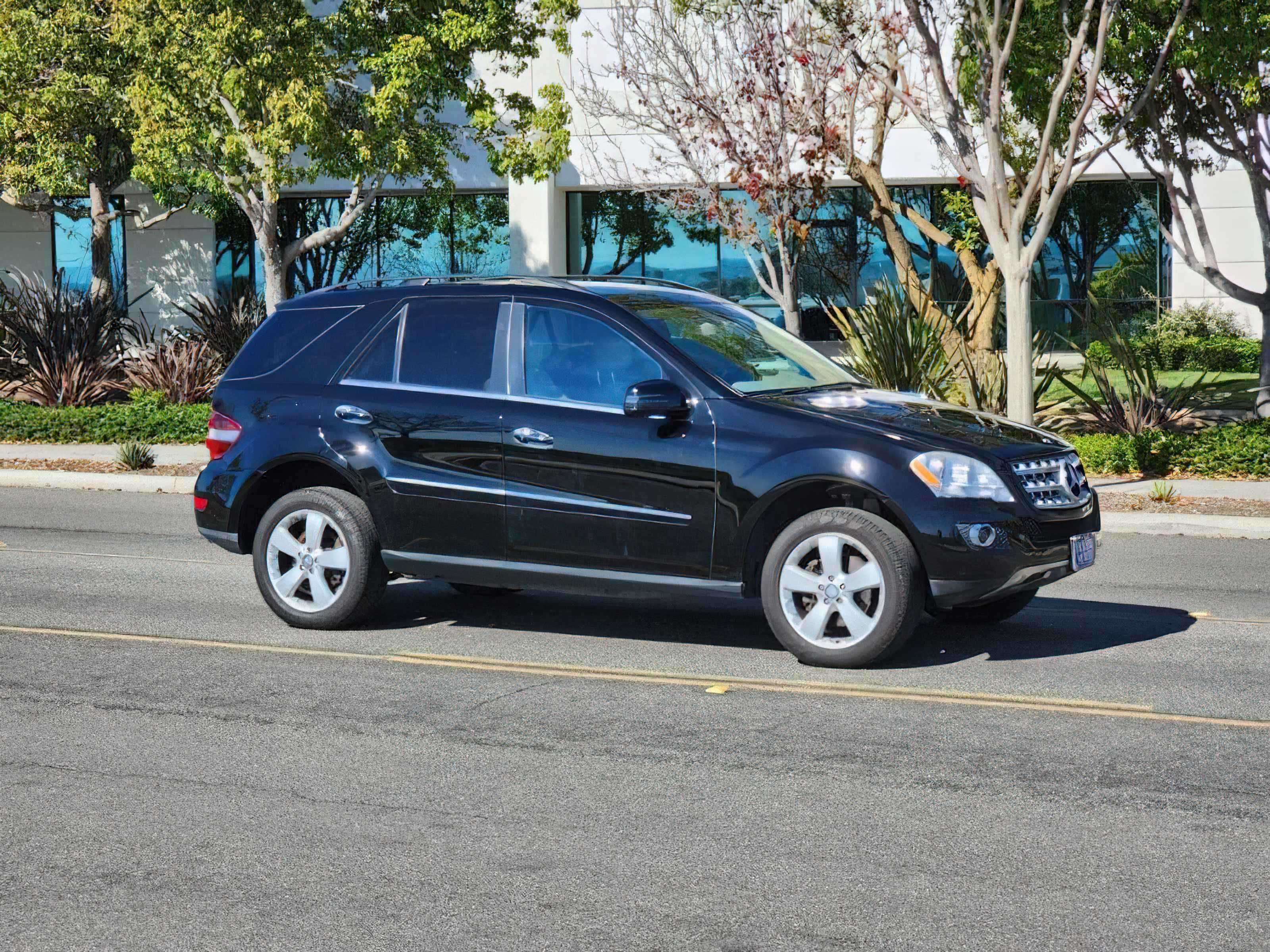 2011 Mercedes-Benz M-Class