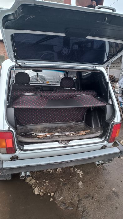 Нива 2003г 3300$