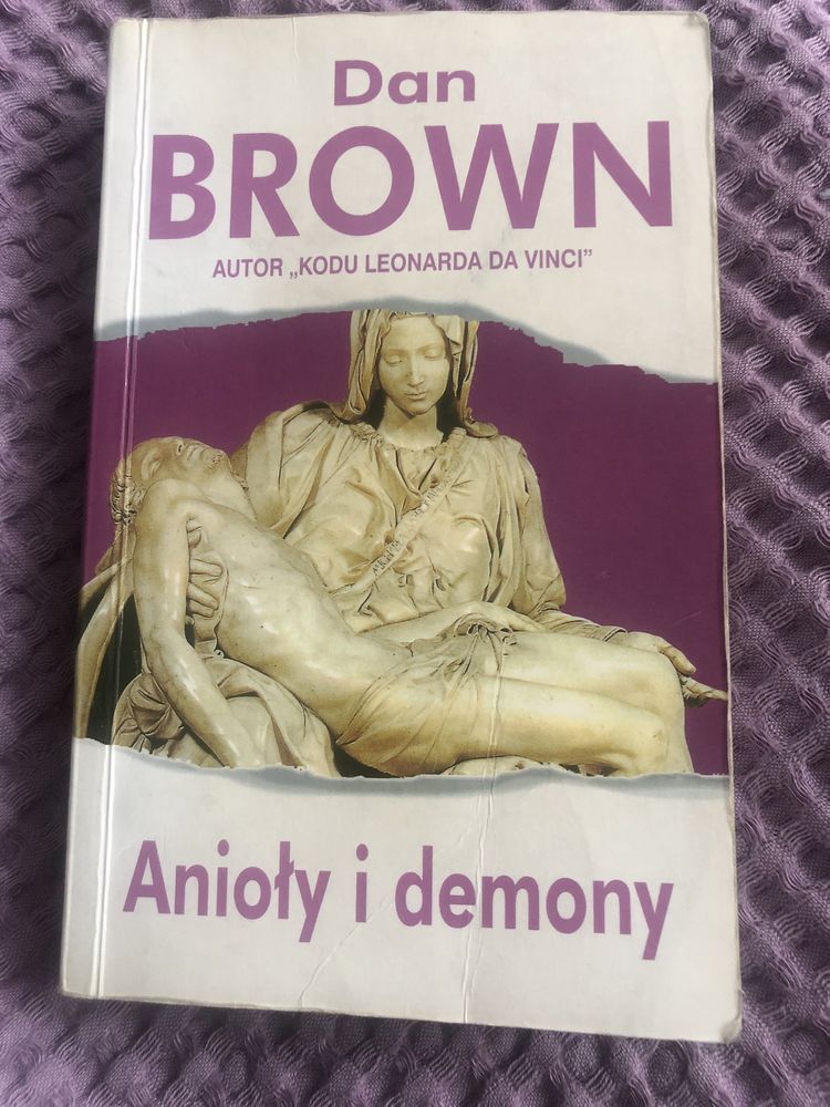 Książka Anioły i demony Dan Brown