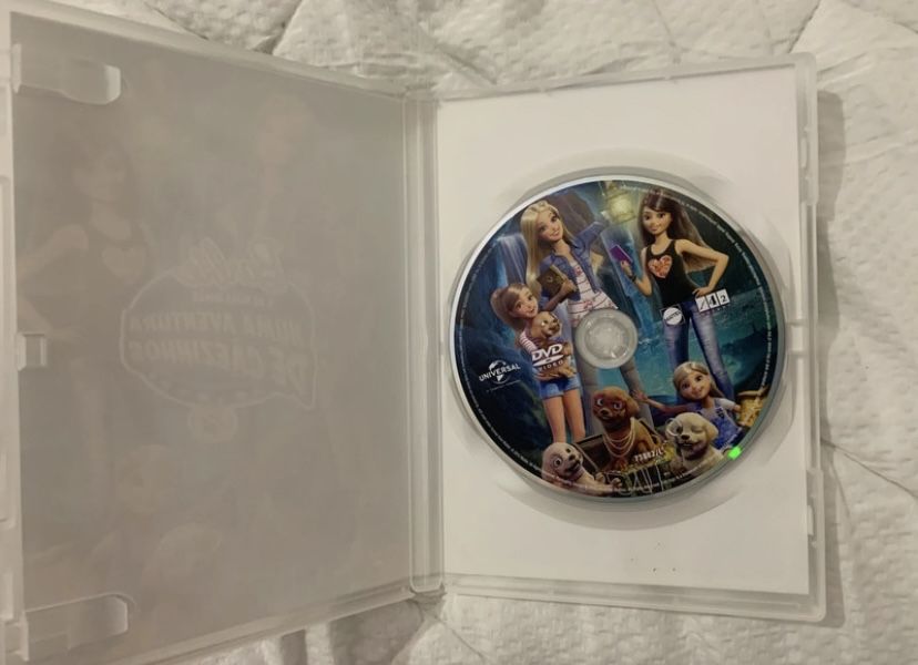 DvD Barbie e as Suas Irmãs Numa Aventura de Cãezinhos