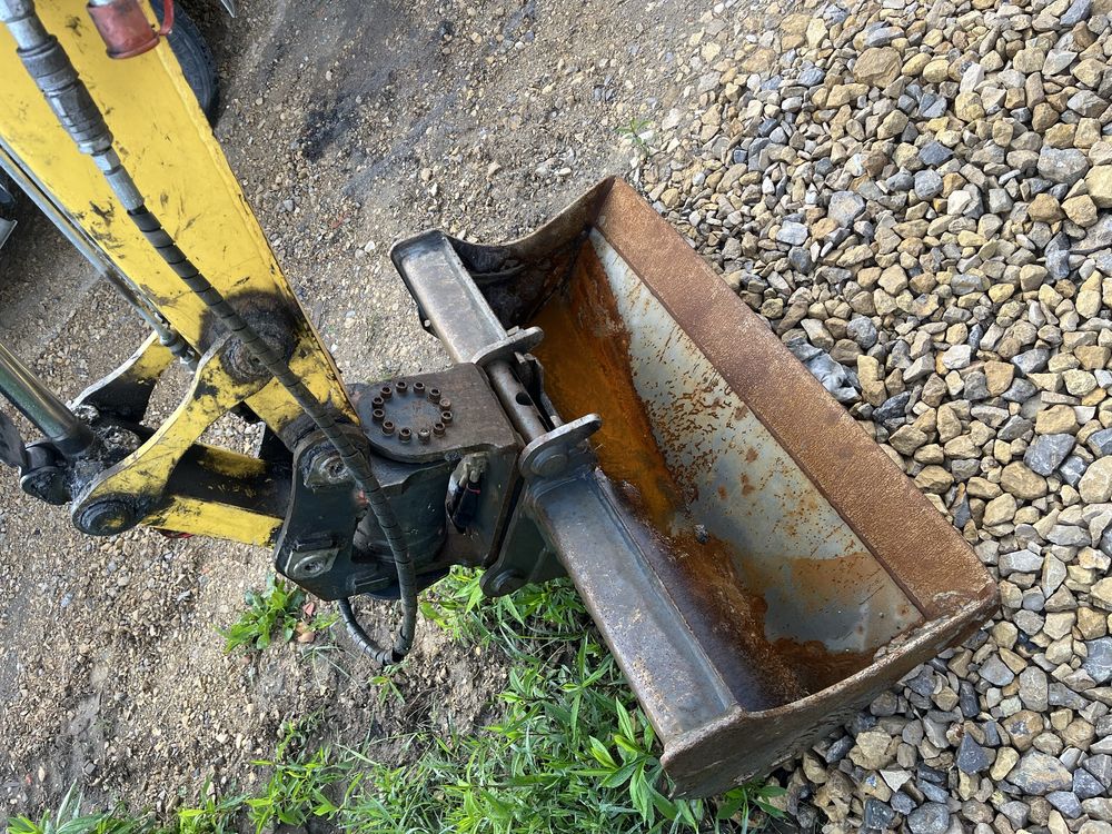 YANMAR VIO 38-6  powertilt klima