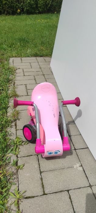 Jeździk, chodzik różowe coś składane :)