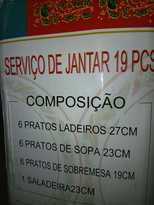 Serviço de Natal - loiça - 19 peças