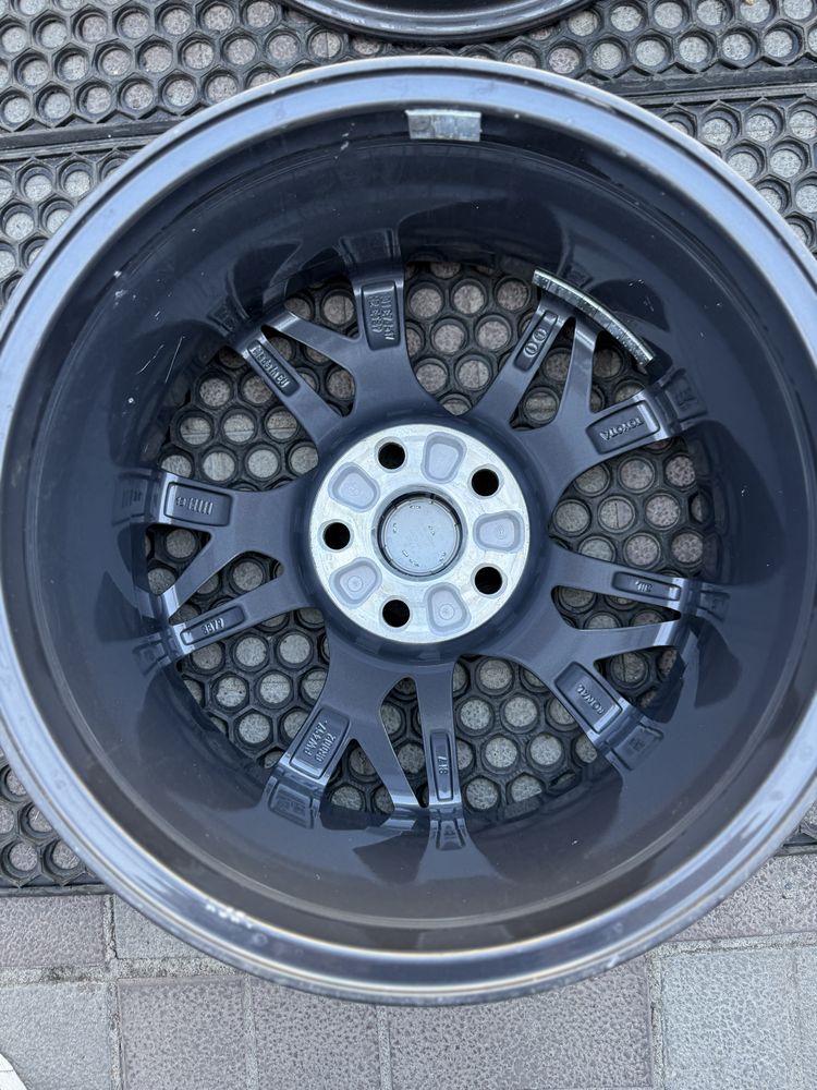 Диски оригинал Toyota camry 70 avalon rav4 chr lexus es is 5 114,3 r17